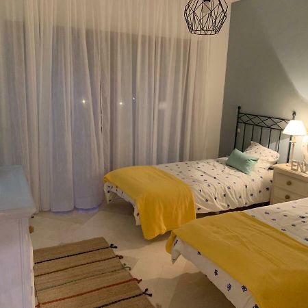 Beachside Apartment In Marbella Exteriör bild