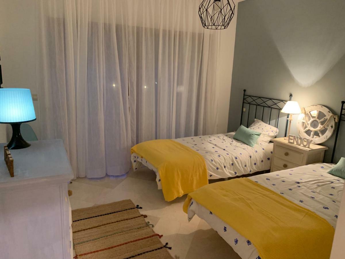 Beachside Apartment In Marbella Exteriör bild