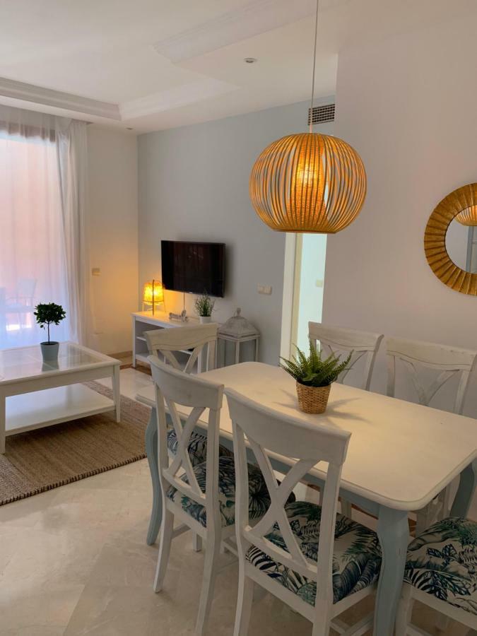 Beachside Apartment In Marbella Exteriör bild