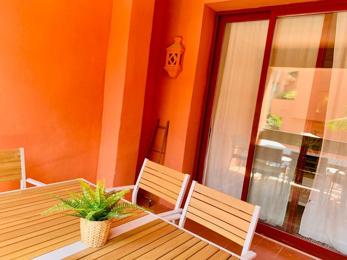 Beachside Apartment In Marbella Exteriör bild